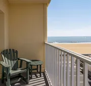 Howard Johnson by Wyndham Ocean City Oceanfront hotel detail image 7
