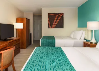 Howard Johnson by Wyndham Ocean City Oceanfront hotel thumbnail 8