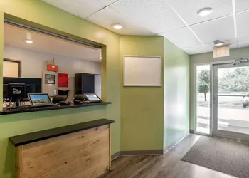 Extended Stay America Select Suites - Pensacola - Northeast hotel thumbnail 2