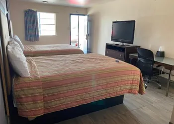 Texas Inn hotel thumbnail 7