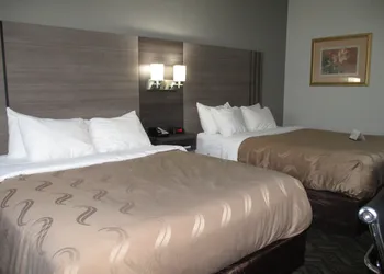 Quality Inn Kirksville hotel thumbnail 6