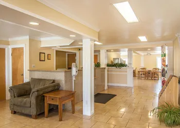 Quality Inn hotel thumbnail 3