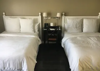 Hotel Metropole hotel thumbnail 8