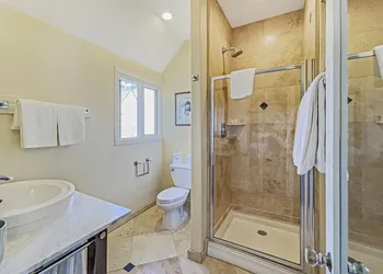 L Auberge Carmel hotel thumbnail 6
