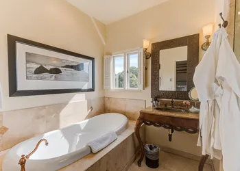 L Auberge Carmel hotel thumbnail 8