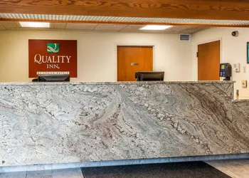 Quality Inn Jackson hotel thumbnail 2