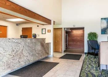 Quality Inn Jackson hotel thumbnail 3