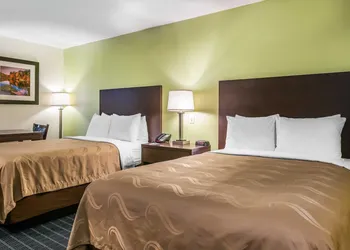 Quality Inn Jackson hotel thumbnail 8