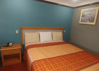 Travel Eagle Inn Motel hotel thumbnail 4