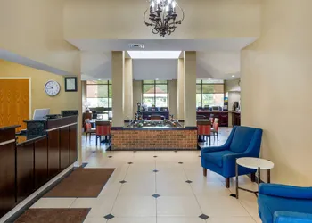 Comfort Inn Bluefield hotel thumbnail 3