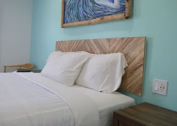 Calafia Inn hotel thumbnail 8