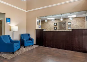 Comfort Inn Birmingham - Irondale hotel thumbnail 2