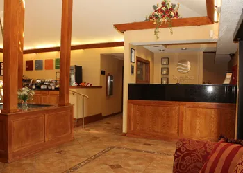 Quality Inn hotel thumbnail 5