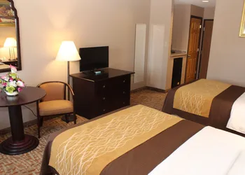 Quality Inn hotel thumbnail 7