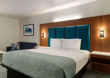 Wingate by Wyndham Williamsburg hotel thumbnail 8