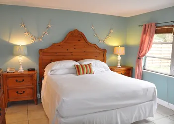 Lido Islander Inn hotel thumbnail 2