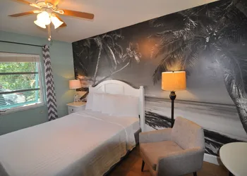 Lido Islander Inn hotel thumbnail 6