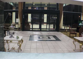 The Garden Inn hotel thumbnail 2