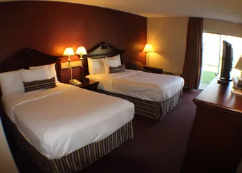 The Garden Inn hotel thumbnail 7