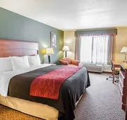 Comfort Inn & Suites Salem Northeast hotel detail image 7