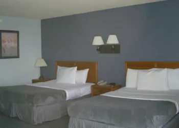Quails Nest Inn and Suites hotel thumbnail 5