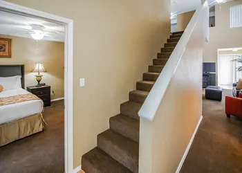 The Townhouses hotel thumbnail 5