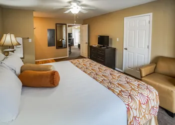 The Townhouses hotel thumbnail 7