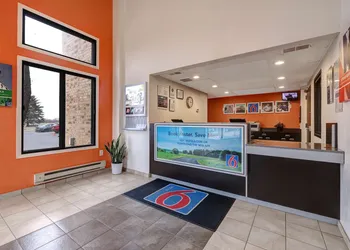 Motel 6 Lakeville, MN - South - Lakeville hotel thumbnail 2