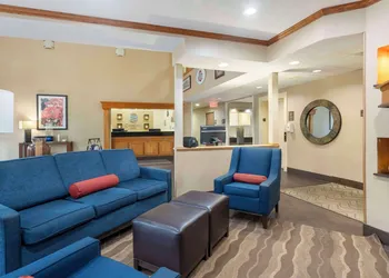 Comfort Inn North/Polaris hotel thumbnail 6