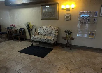 Candlelight Inn by Capital O Scottsbluff hotel thumbnail 2