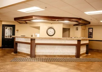 Country Inn & Suites By Radisson, Battle Creek, MI hotel thumbnail 5