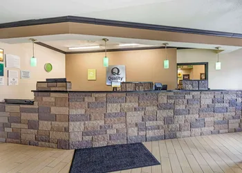 Quality Inn & Suites Delaware South hotel thumbnail 3
