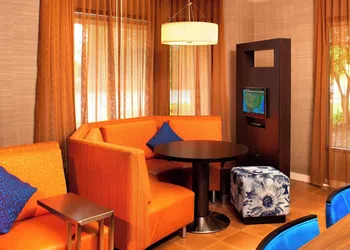Courtyard by Marriott Cleveland Westlake hotel thumbnail 2