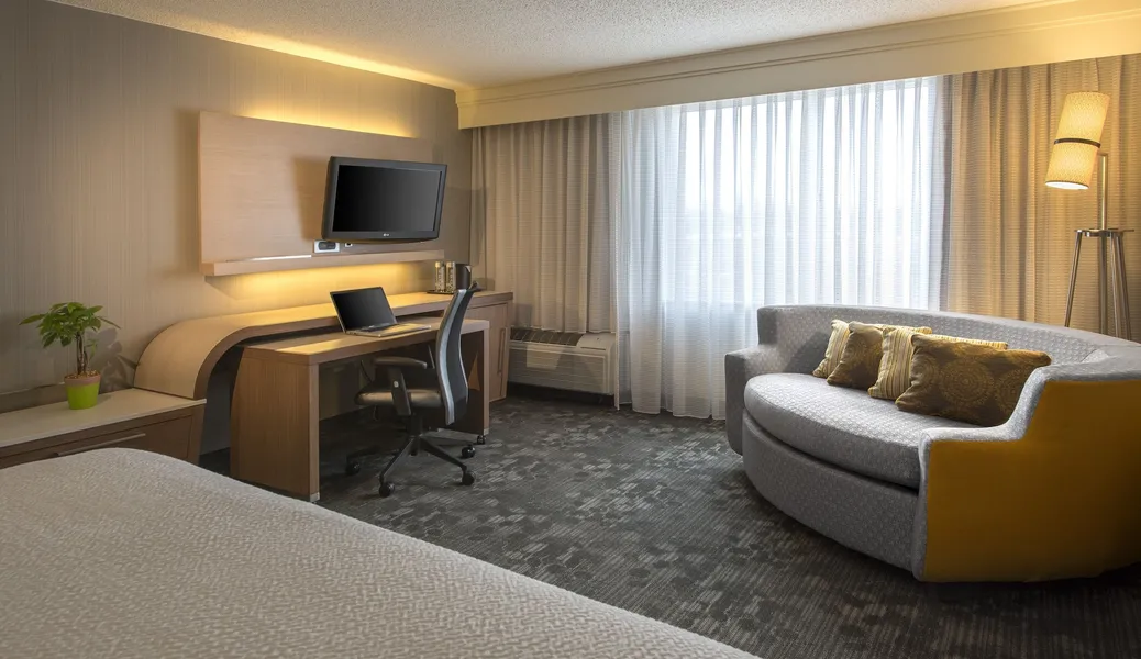 Courtyard by Marriott Cleveland Westlake hotel detail image 6