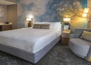 Courtyard by Marriott Cleveland Westlake hotel thumbnail 7