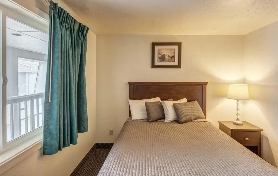 Surfside Resort hotel detail image 2
