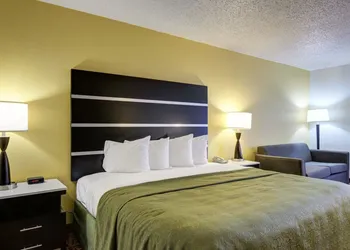 Quality Inn Fort Smith I-540 hotel thumbnail 6