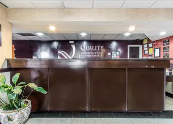 Quality Inn & Suites Memphis East hotel thumbnail 2