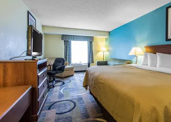 Quality Inn & Suites Memphis East hotel thumbnail 7