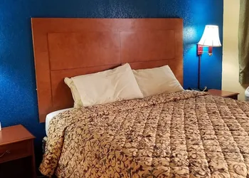 Executive Inn hotel thumbnail 4
