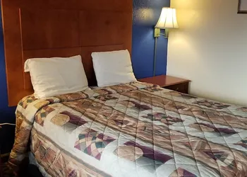 Executive Inn hotel thumbnail 5