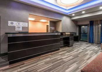 Super 8 by Wyndham San Antonio Near Fort Sam Houston hotel thumbnail 2