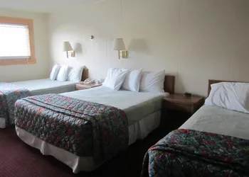 Big Horn Motel hotel thumbnail 4