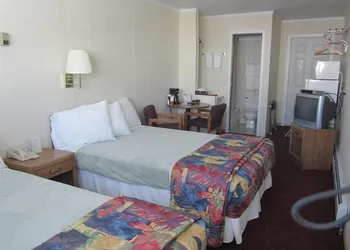 Big Horn Motel hotel thumbnail 6