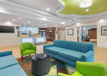 Best Western Plus North Shore Hotel hotel thumbnail 2