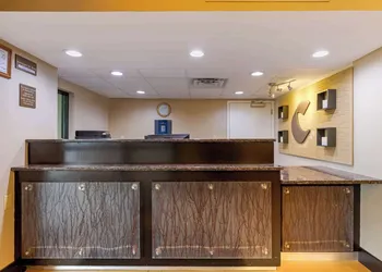 Comfort Inn North of Asheville hotel thumbnail 2