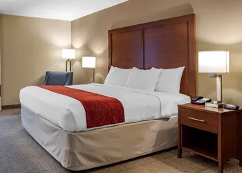 Comfort Inn Biltmore West hotel thumbnail 5