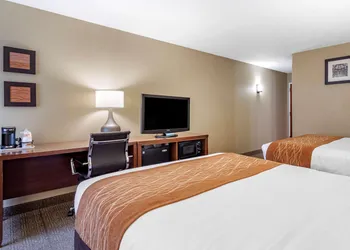 Comfort Inn Biltmore West hotel thumbnail 7