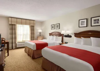 Country Inn & Suites by Radisson, Louisville South, KY hotel thumbnail 3