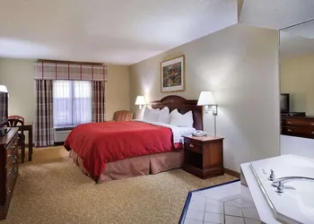 Country Inn & Suites by Radisson, Louisville South, KY hotel thumbnail 6